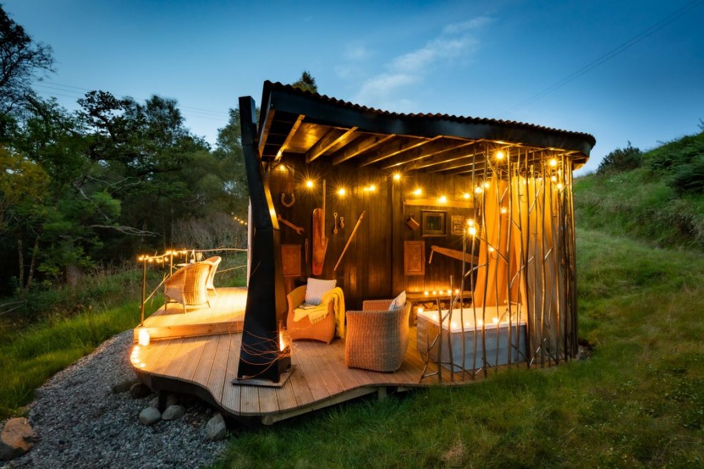 Arcadia Glamping outdoor bath