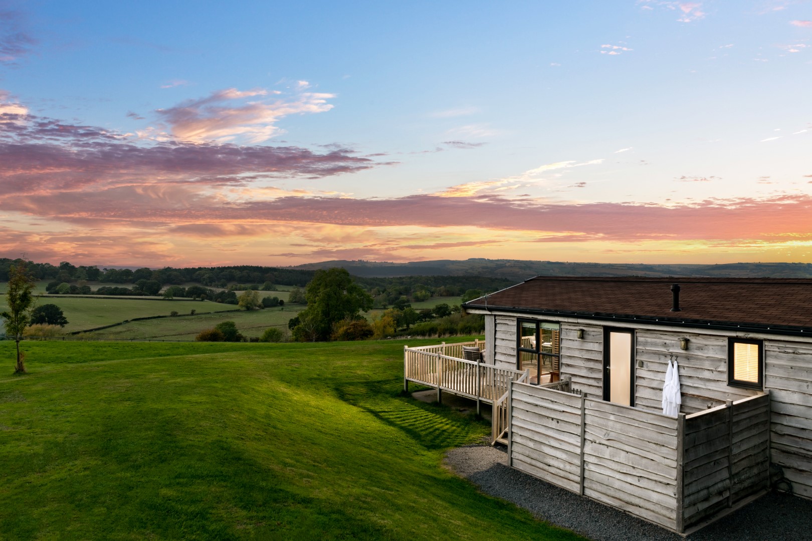 Moonrise Lodges | Romantic Hot Tub Getaways | Couples Getaway UK