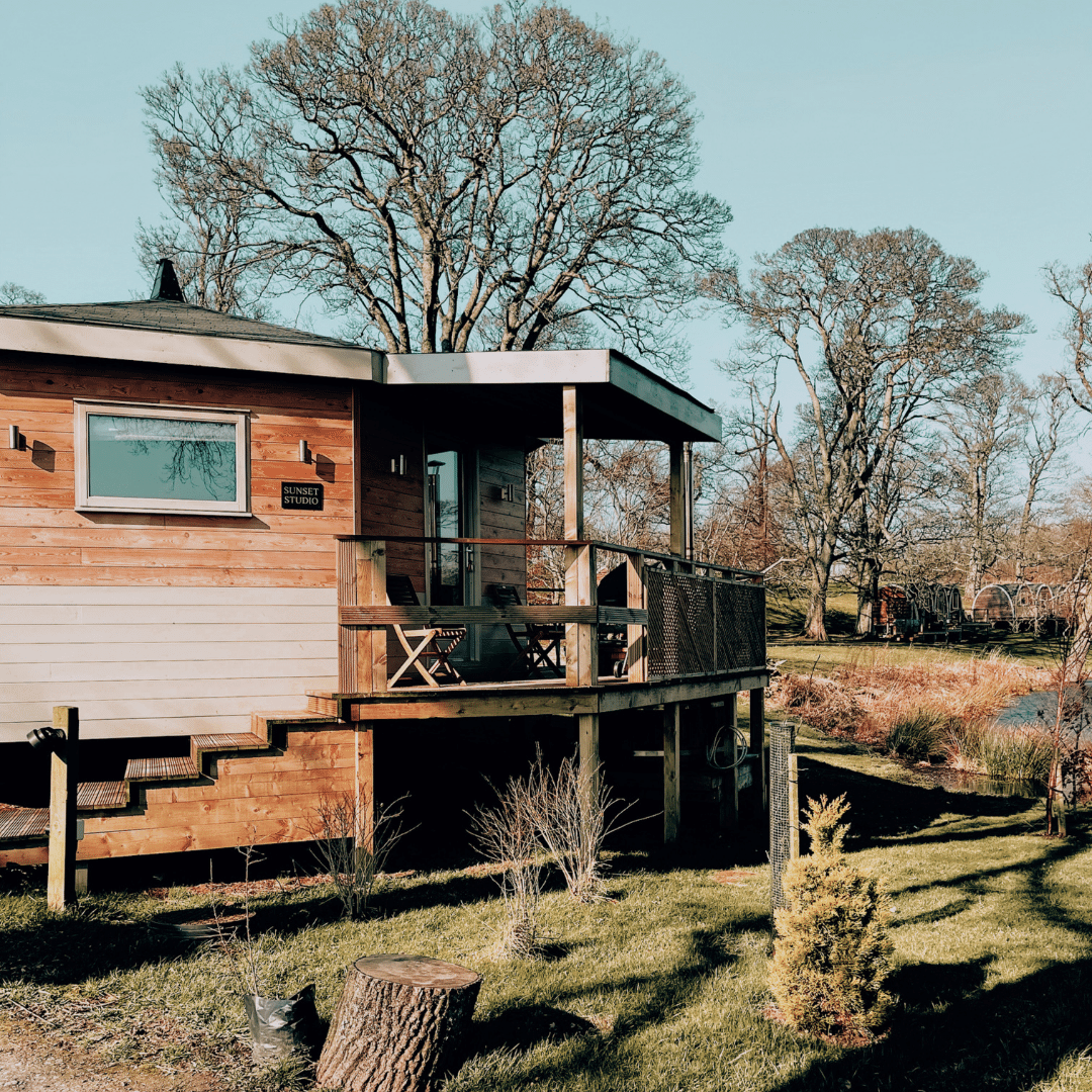 Blossom Plantation Pods | UK lakeside breaks | Short breaks lakeside UK