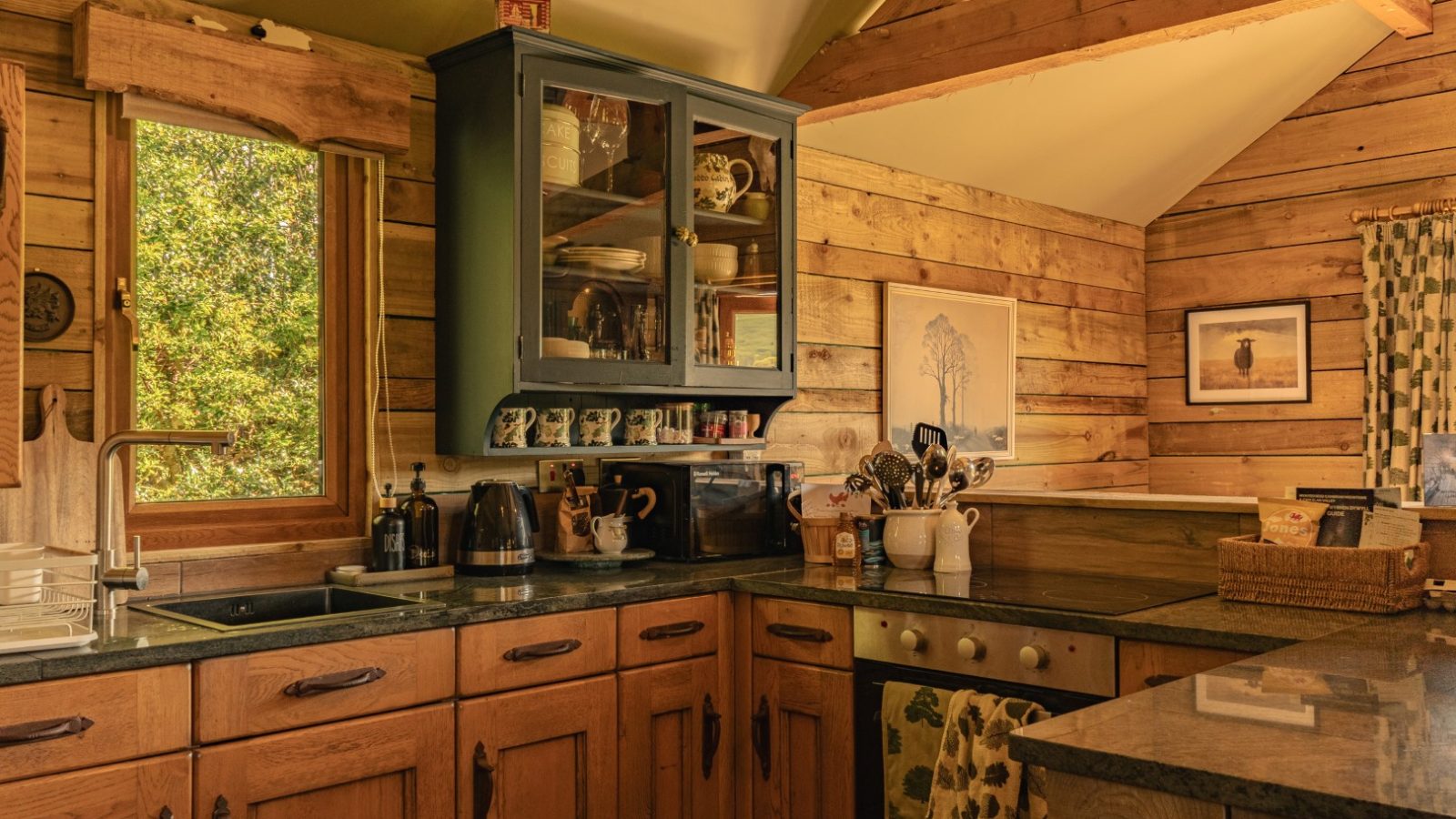 Quabbs Cabin