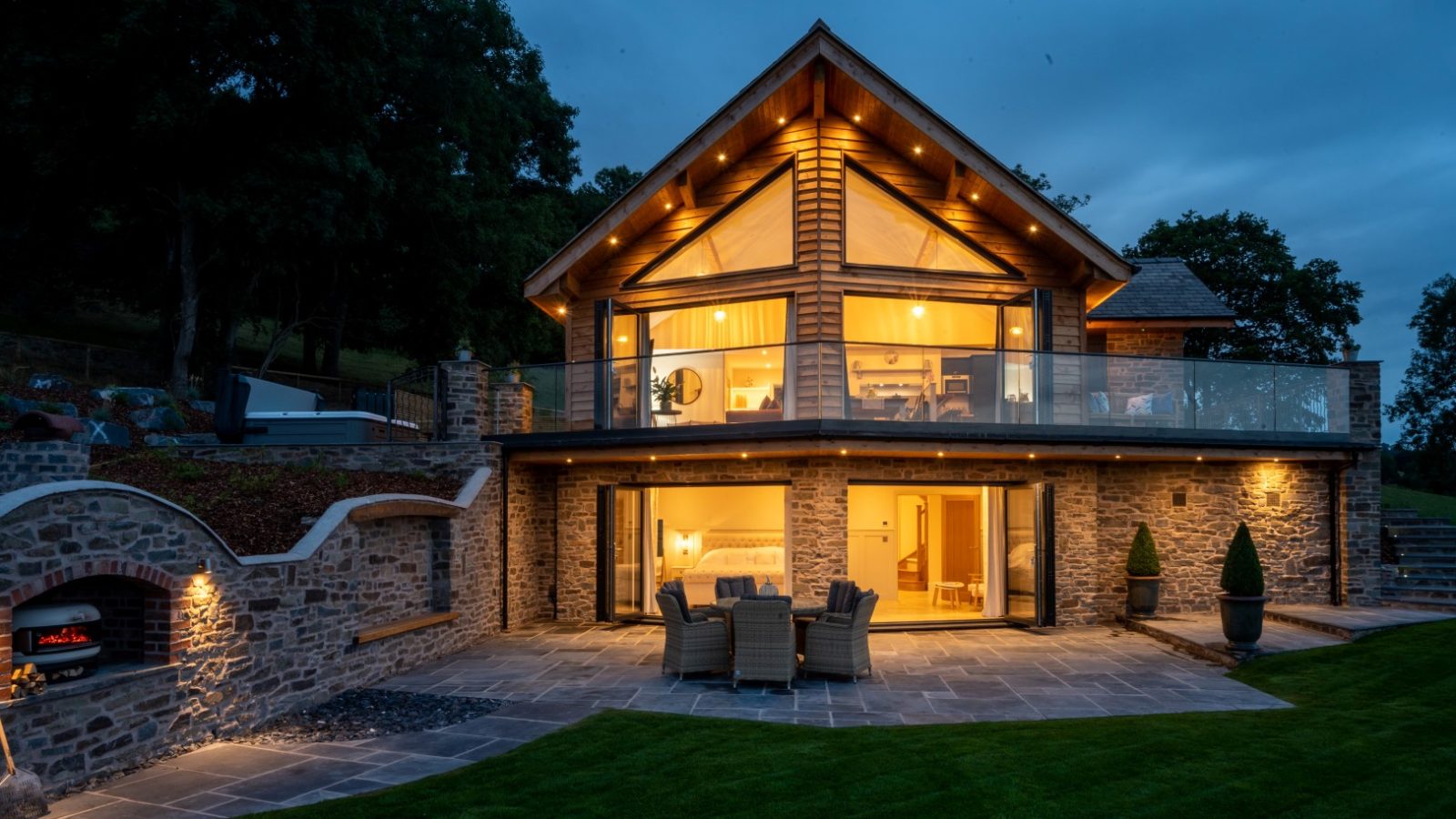 Luxury holiday cottage in Mid Wales